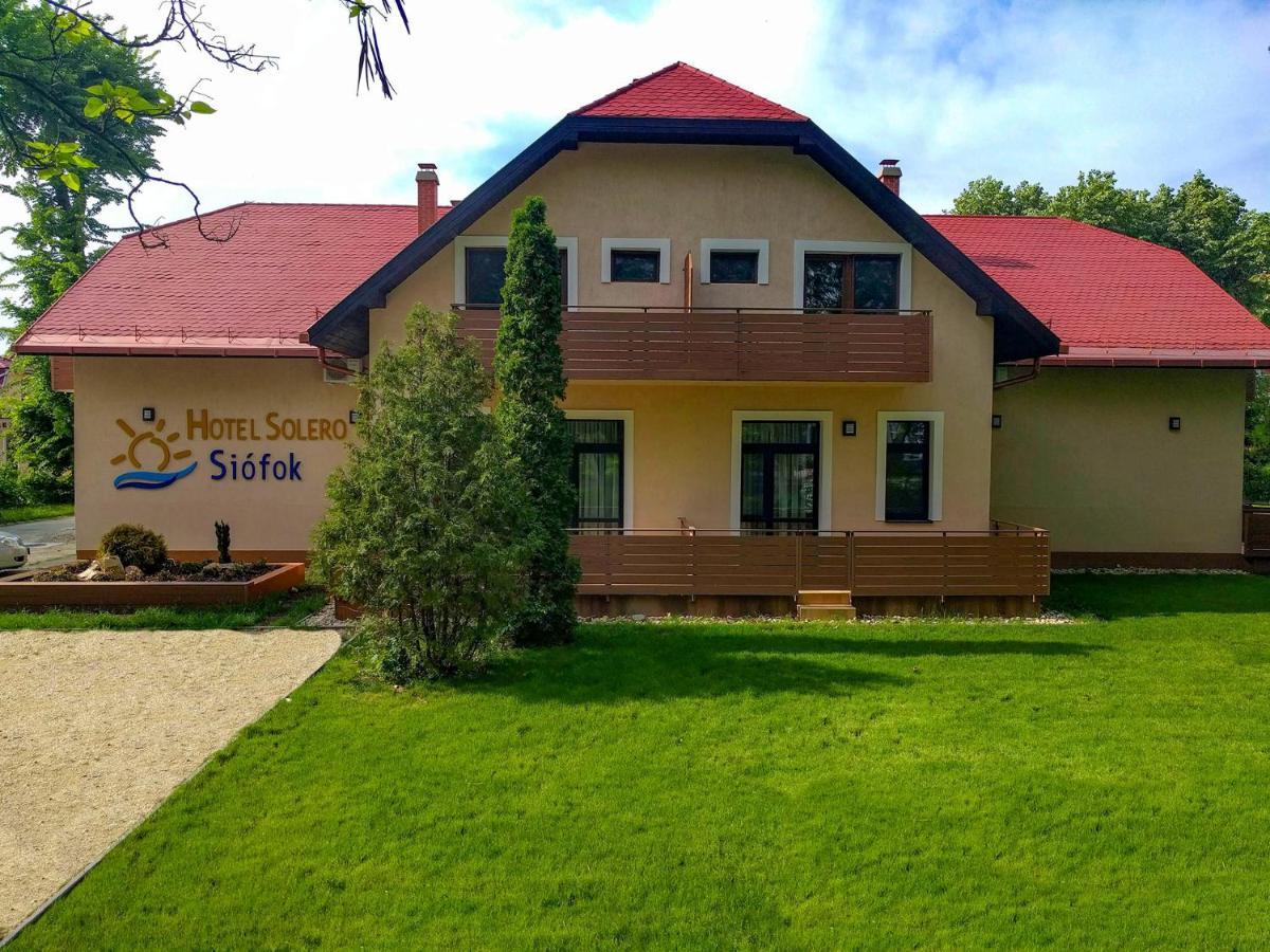 Hotel Solero Шиофок Экстерьер фото