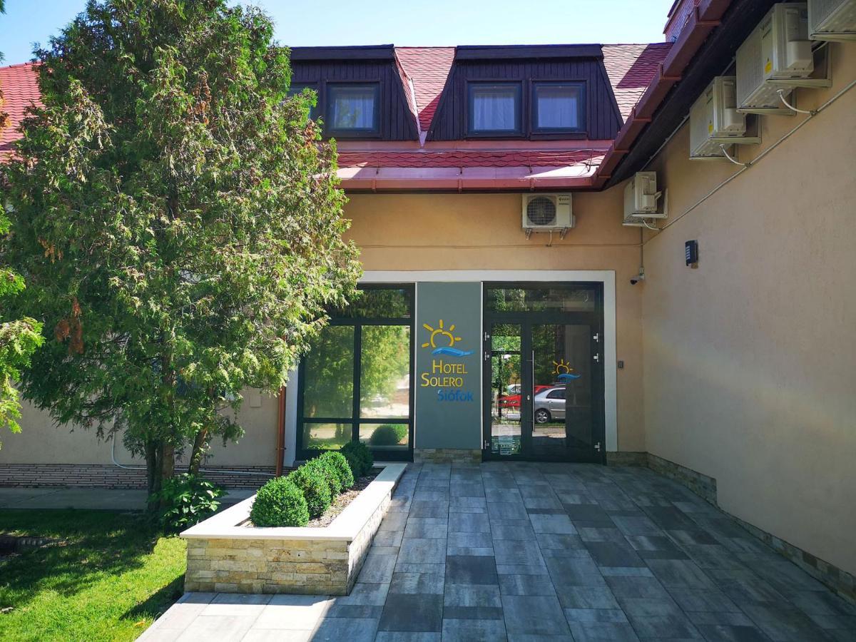 Hotel Solero Шиофок Экстерьер фото