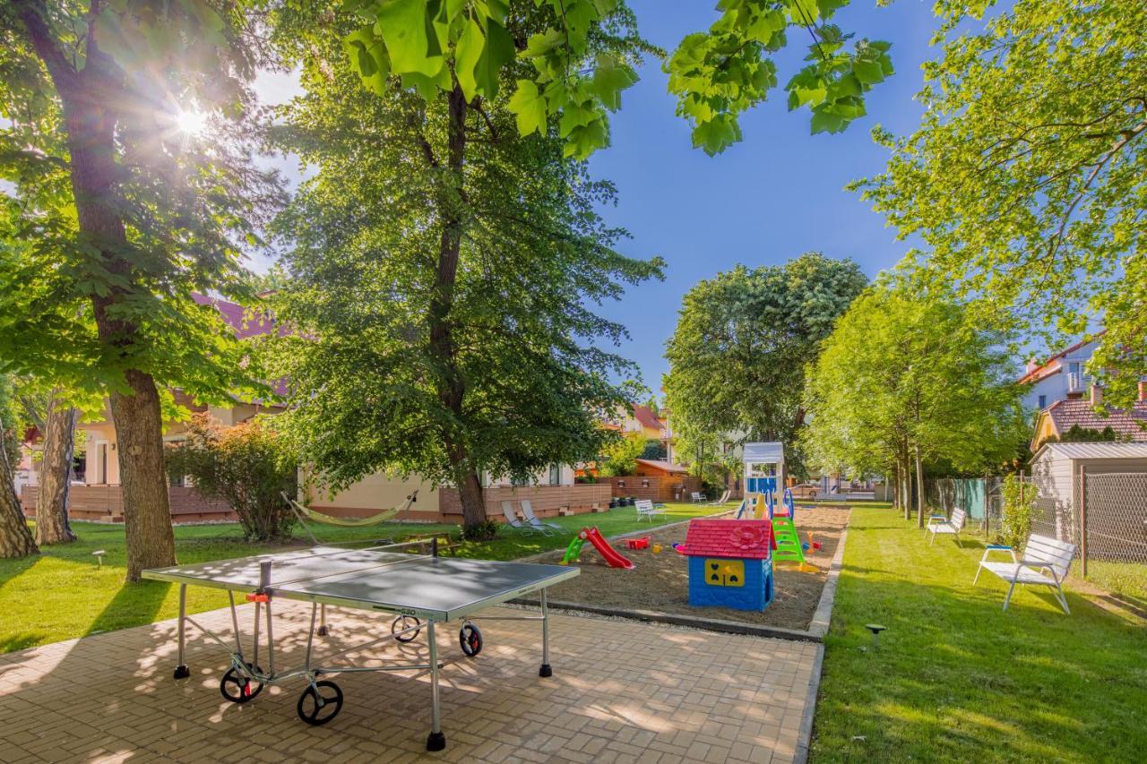 Hotel Solero Шиофок Экстерьер фото