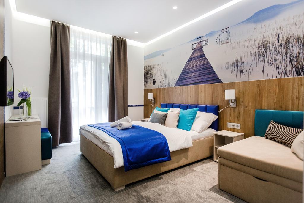 Hotel Solero Шиофок Экстерьер фото