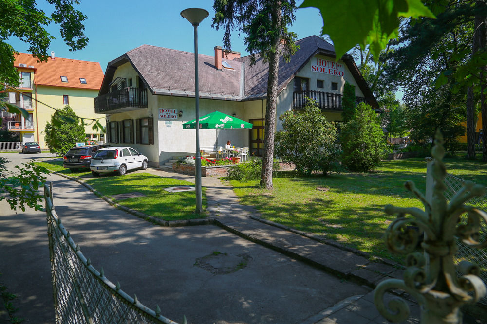 Hotel Solero Шиофок Экстерьер фото